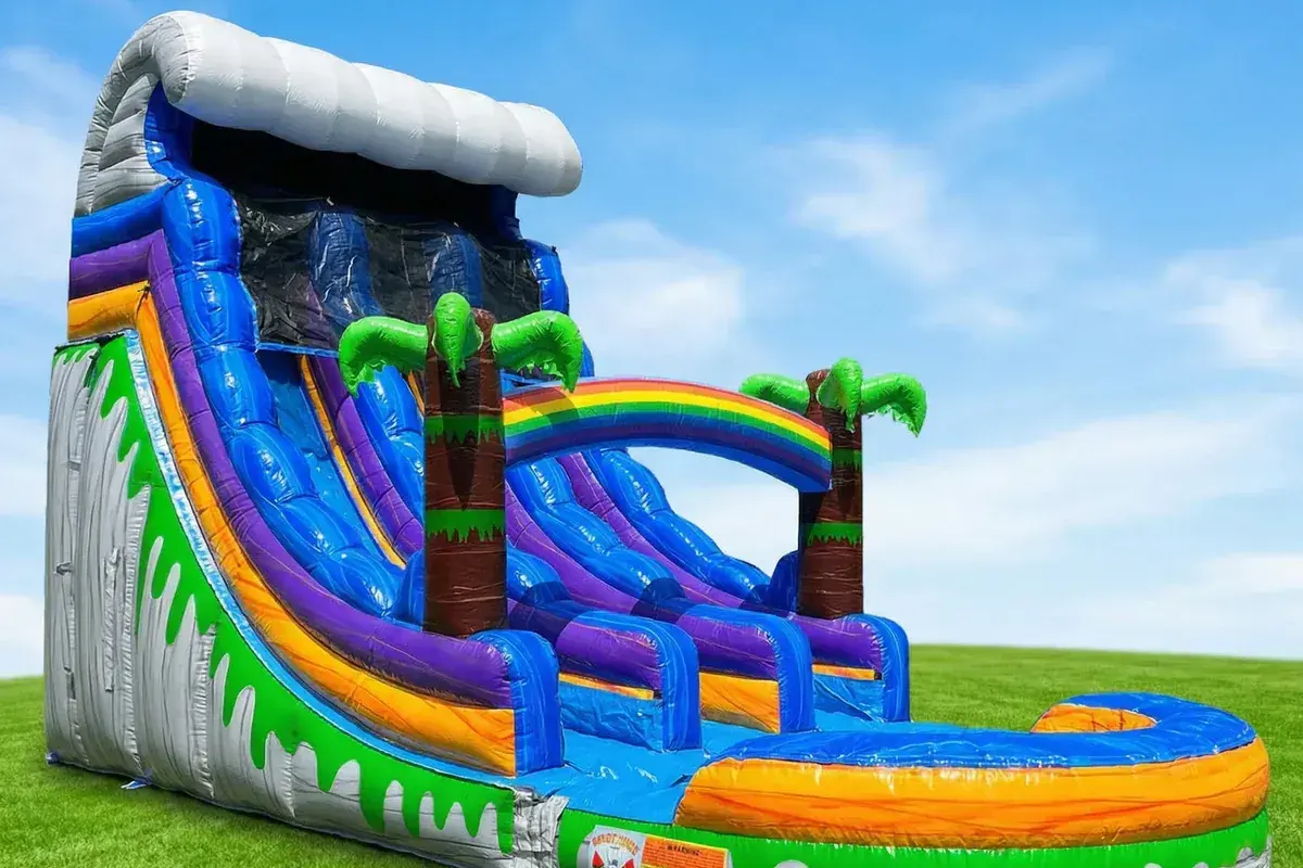 WaveSplash water slide and bounce combo rental from Pepe's Party Rental
