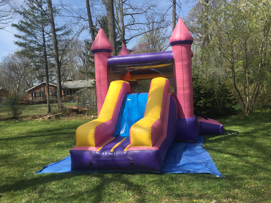 Moonbounce Pepe's Party Rental